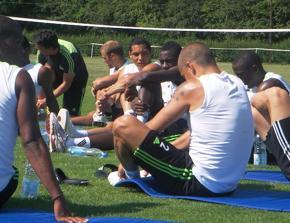 Stage Aix-les-Bains de l'ASSE : le groupe Ã  l'entraÃ®nement